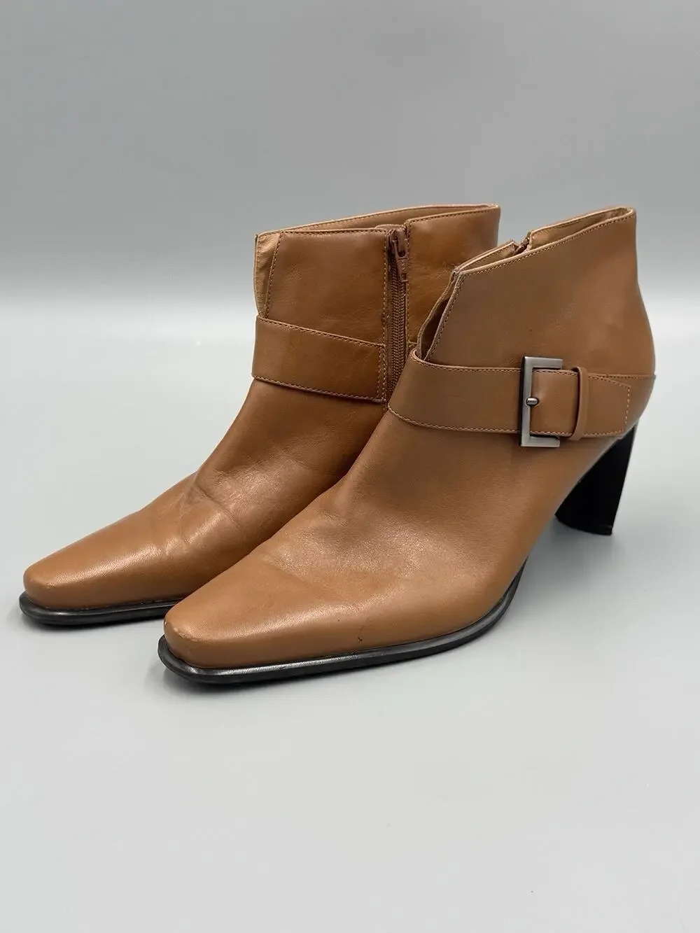 Franco Sarto Women’s Brown Leather Ankle Bootie Zip Side Buckle Sz 9M